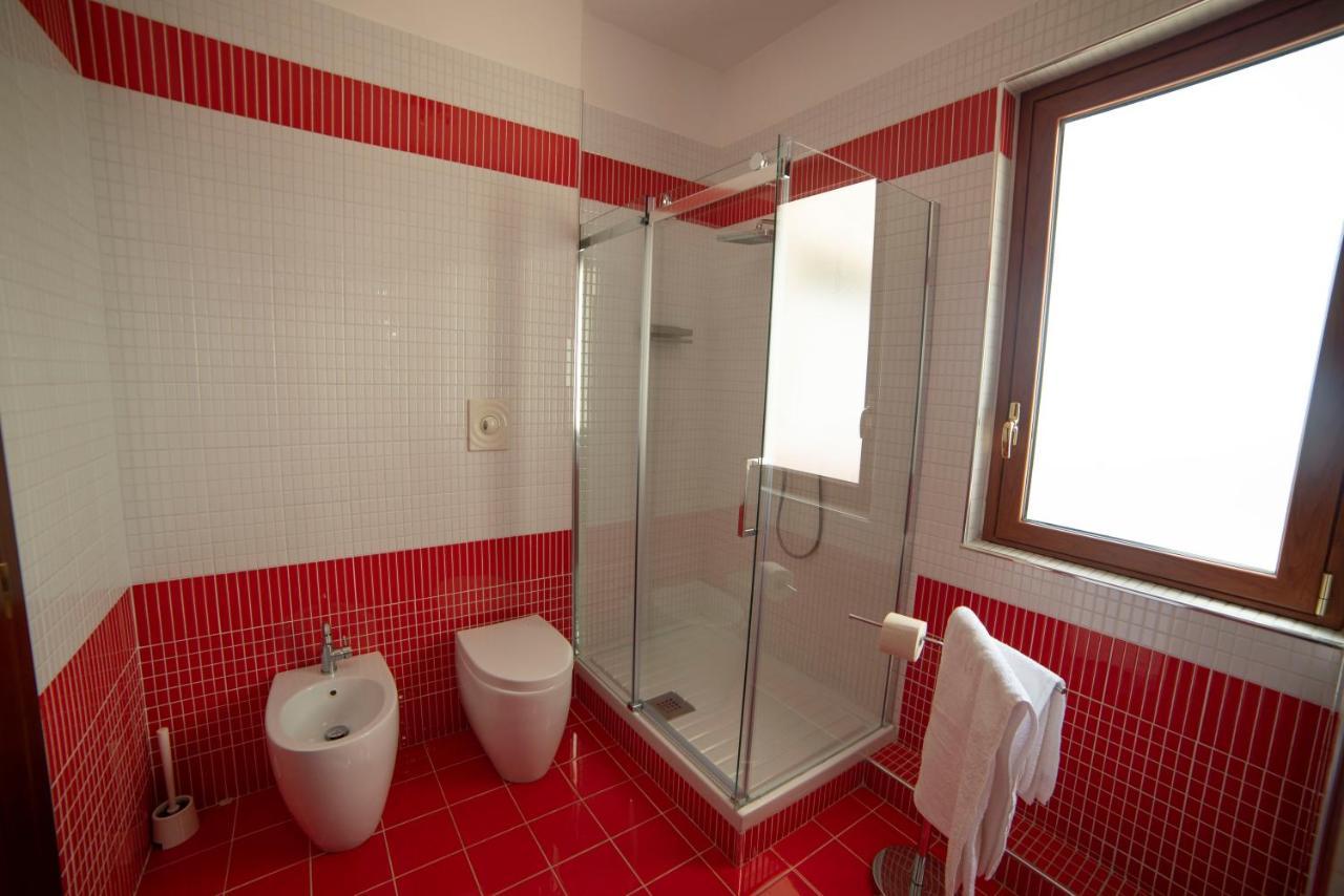 Апартаменты Come A Casa Panoramico E Centralissimo Каникатти Экстерьер фото