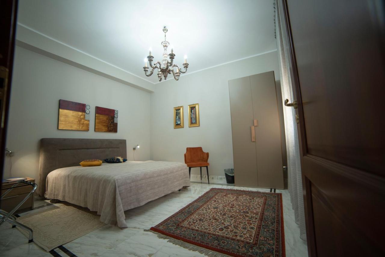 Апартаменты Come A Casa Panoramico E Centralissimo Каникатти Экстерьер фото